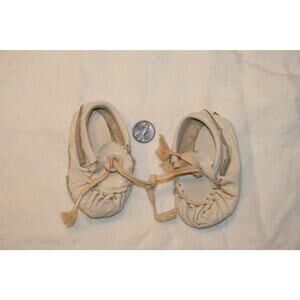 vintage baby shoes,old vintage baby shoes,vintage baby shoes white,baby shoes